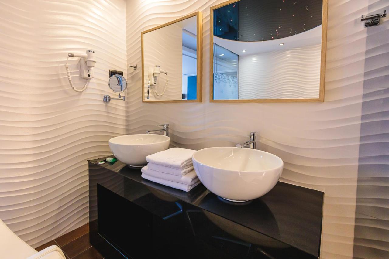 Antoninska Resort Spa بوزكوفو المظهر الخارجي الصورة